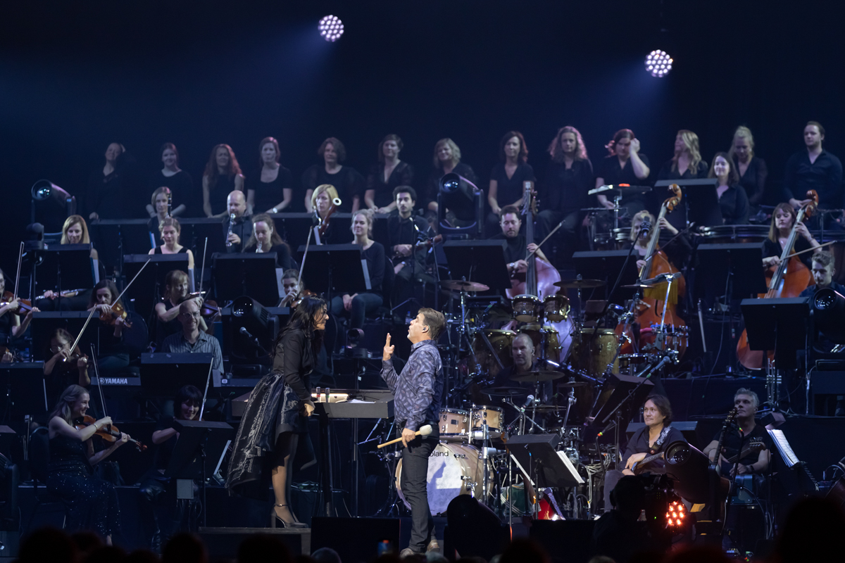 Night Of The Proms 2022 @ sportpaleis, picture 25, photographed by dirk janssens - FrontView Magazine