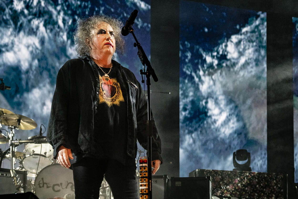 The Cure @ Sportpaleis, foto 6, foto's door Sandra Van Watermeulen - FrontView Magazine