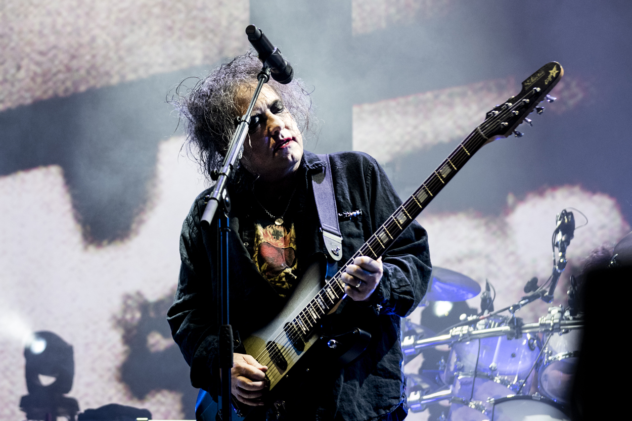 The Cure @ Sportpaleis, foto 12, foto's door Sandra Van Watermeulen - FrontView Magazine