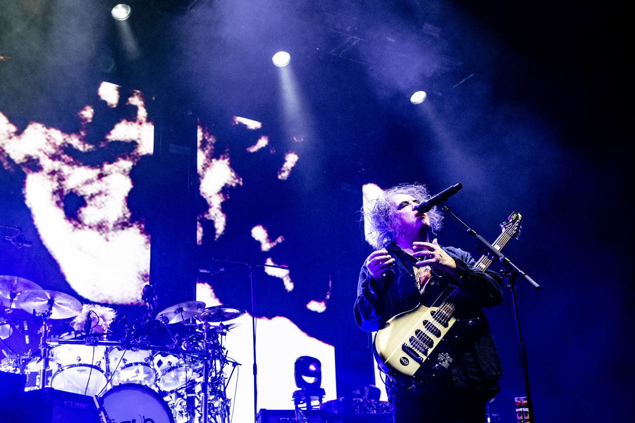 The Cure @ Sportpaleis, foto 18, foto's door Sandra Van Watermeulen - FrontView Magazine