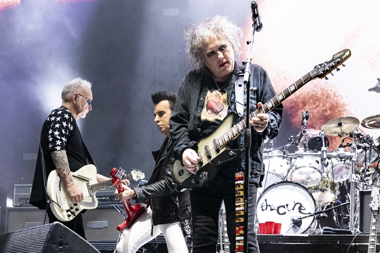 The Cure @ Sportpaleis, foto 24, foto's door Sandra Van Watermeulen - FrontView Magazine