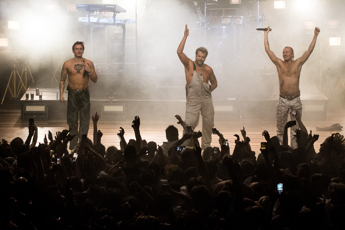 Goldband @ De Roma, picture 28, photographed by Ann Carpentier - FrontView Magazine