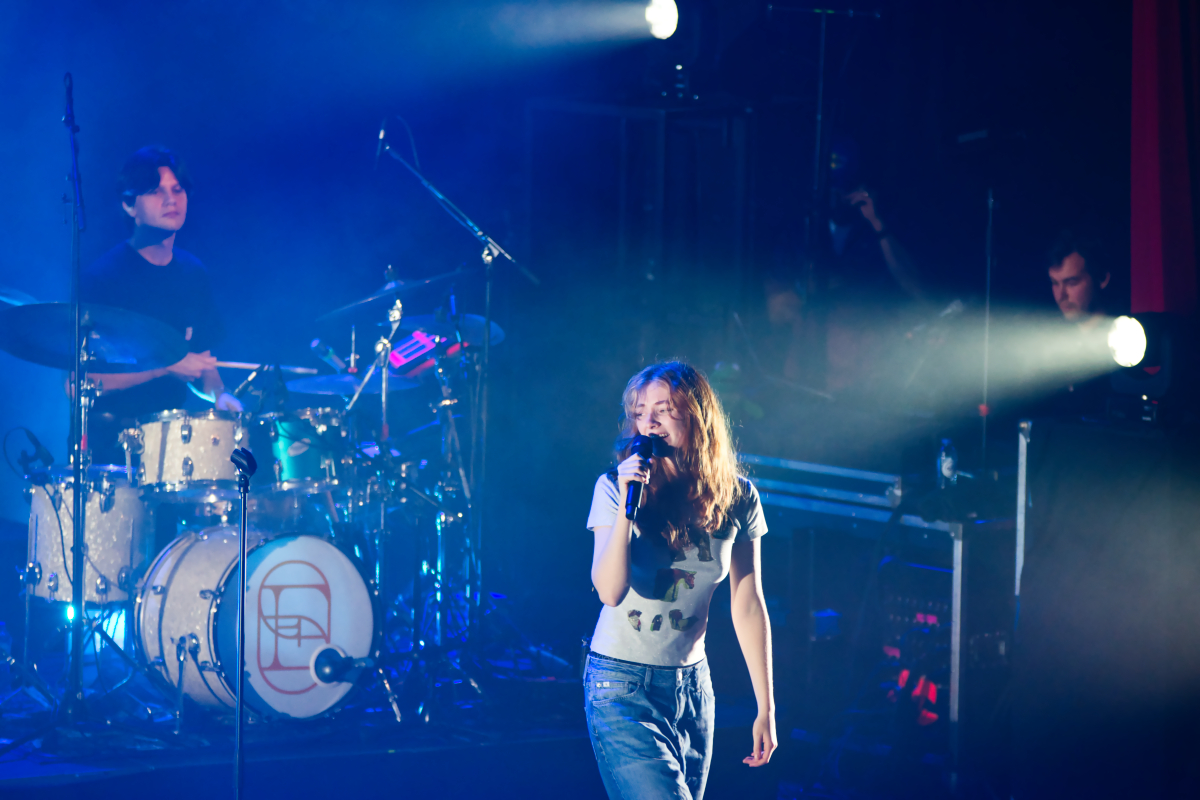 Froukje @ De Roma, picture 10, photographed by Luc Klinckaert - FrontView Magazine