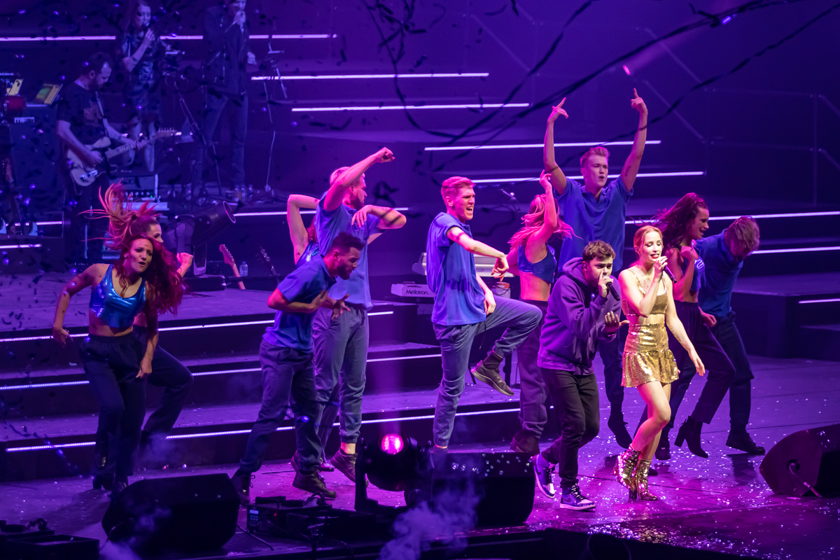 Q Pop @ Sportpaleis, picture 16, photographed by dirk janssens - FrontView Magazine