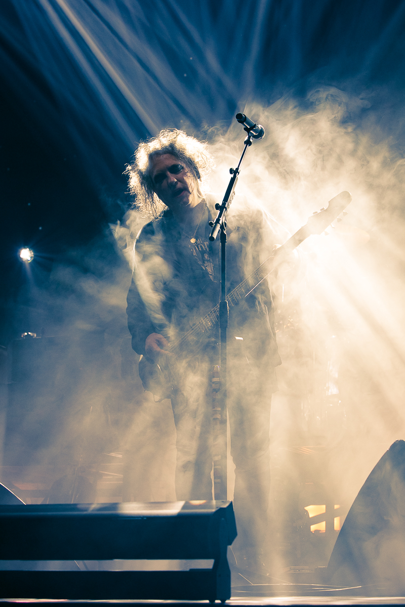 The Cure @ Stade Couvert de Liévin, picture 13, photographed by Anais Callens - FrontView Magazine