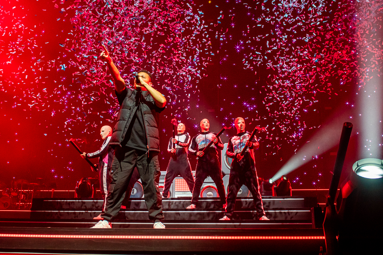 Studio 100 Rewind Party @ Sportpaleis Antwerpen, picture 4, photographed by Dimitri Vanlommel - FrontView Magazine