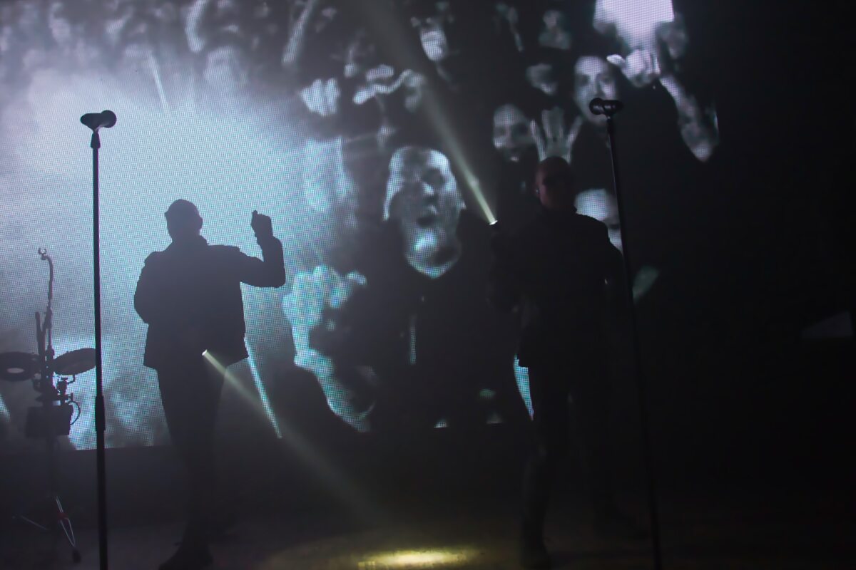 Front 242 @ De Casino, picture 1, photographed by Luc Klinckaert - FrontView Magazine