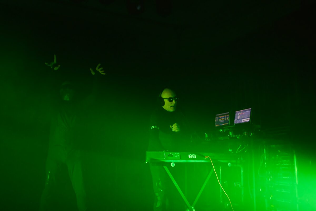 Front 242 @ De Casino, picture 5, photographed by Luc Klinckaert - FrontView Magazine