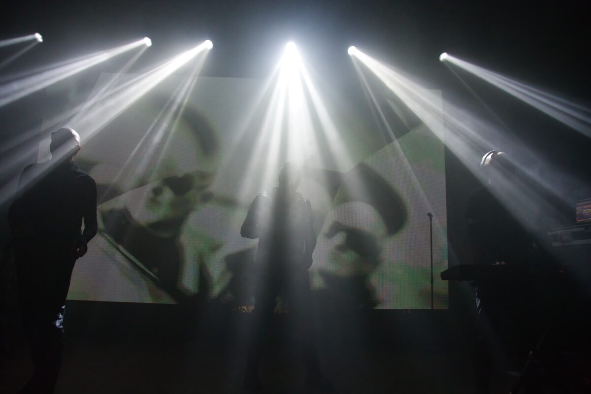 Front 242 @ De Casino, picture 7, photographed by Luc Klinckaert - FrontView Magazine