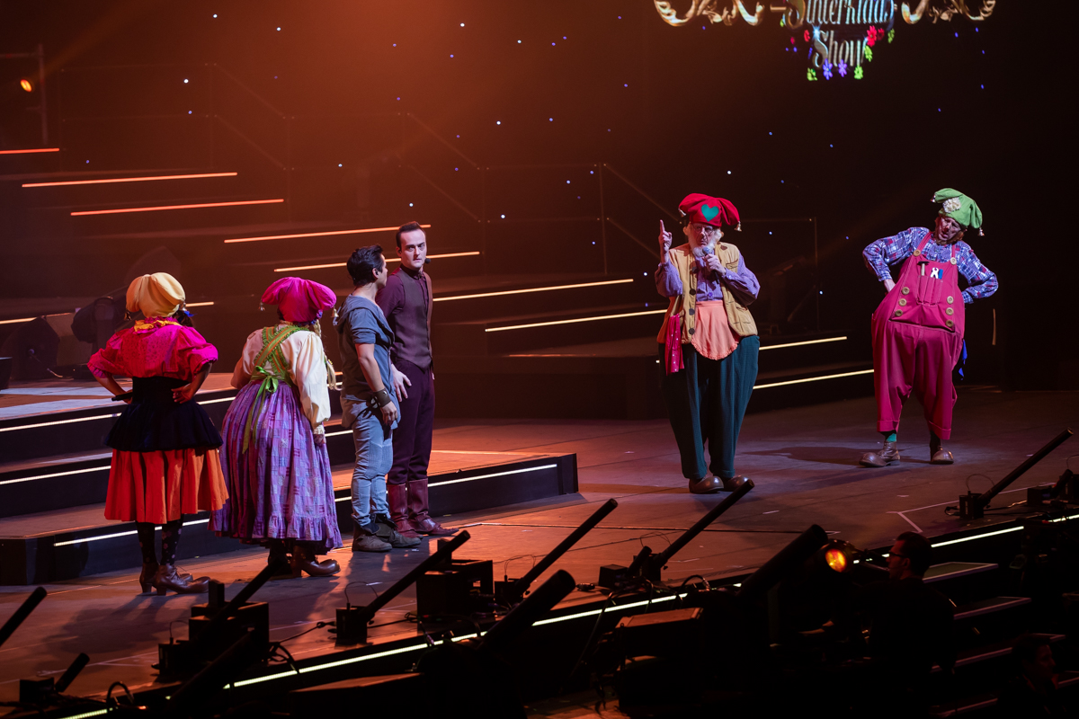 De Grote Sinterklaasshow 2022 @ Sportpaleis, foto 8, foto's door Goele Bormans - FrontView Magazine