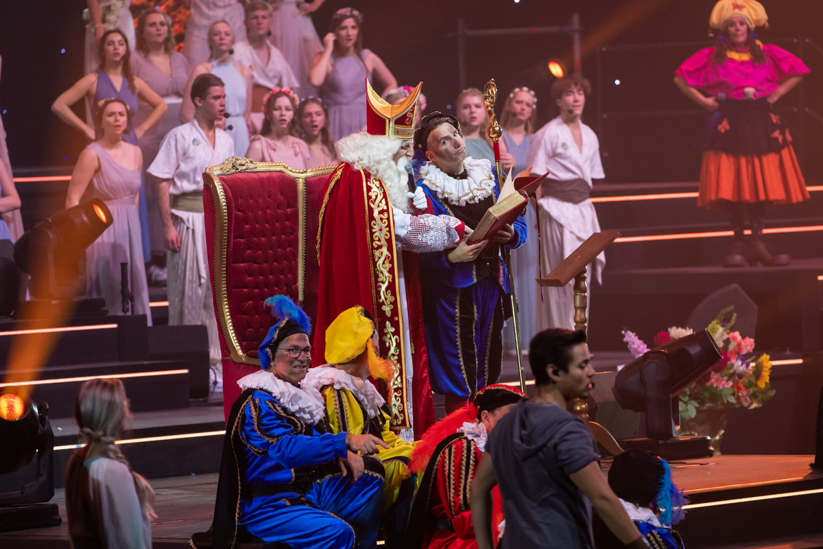 De Grote Sinterklaasshow 2022 @ Sportpaleis, foto 89, foto's door Goele Bormans - FrontView Magazine