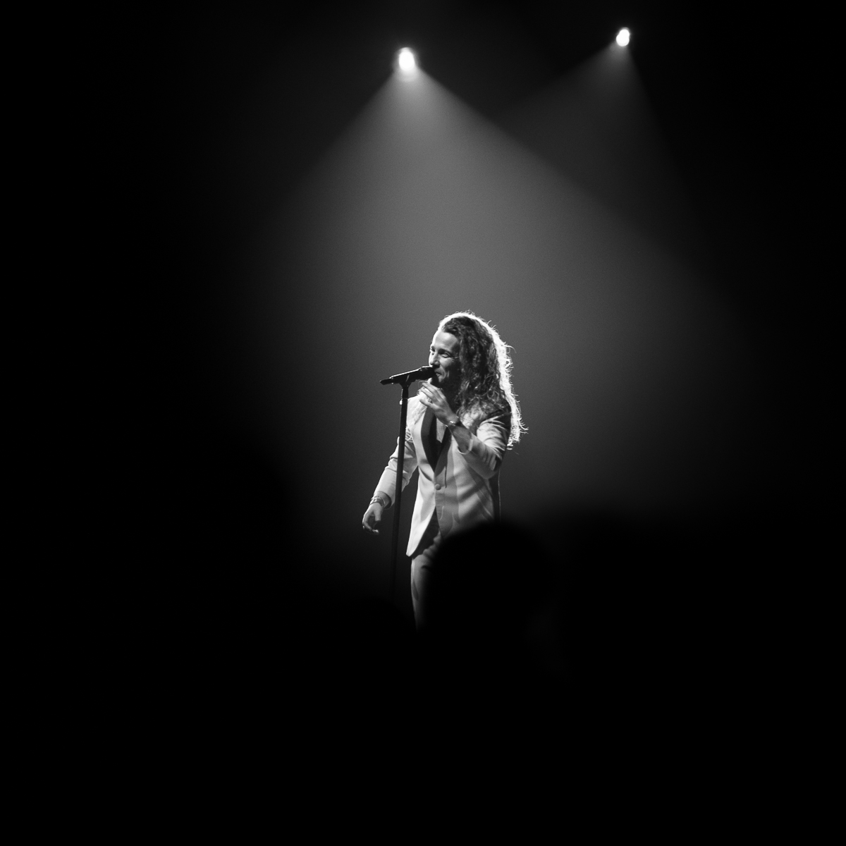 Julien Doré @ Zénith de Lille, foto 10, foto's door FrontView Magazine