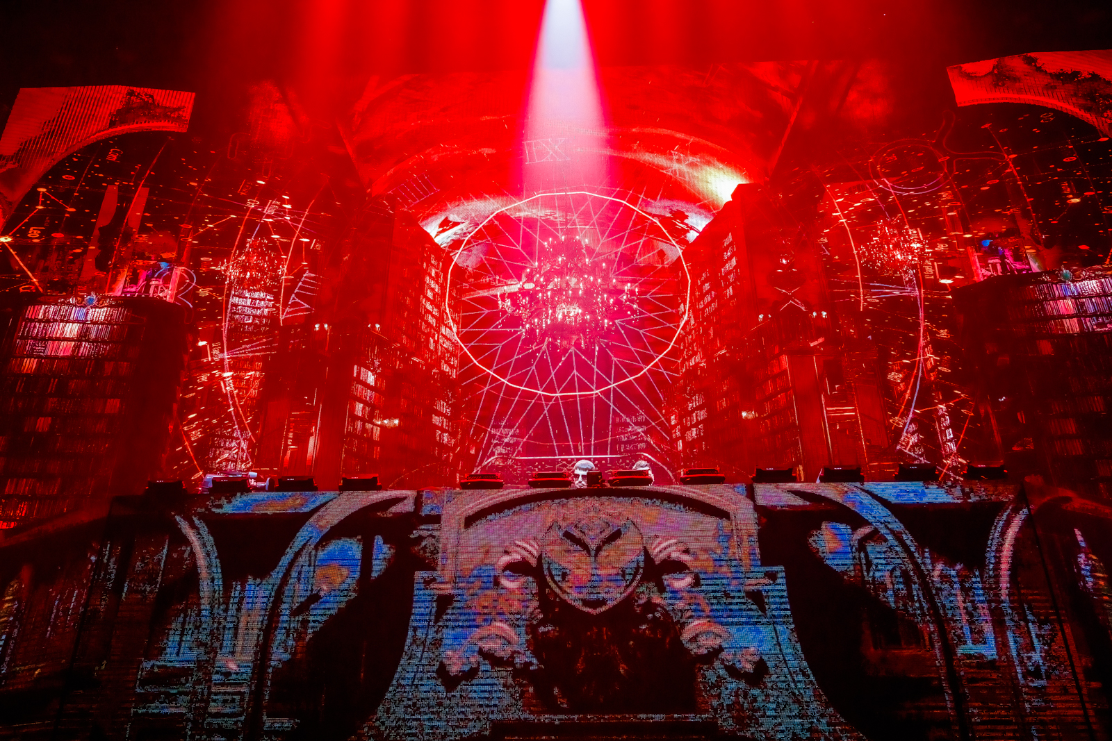 Dimitri Vegas & Like Mike Live in Sportpaleis, foto 4, foto's door Paul Jongeneelen - FrontView Magazine