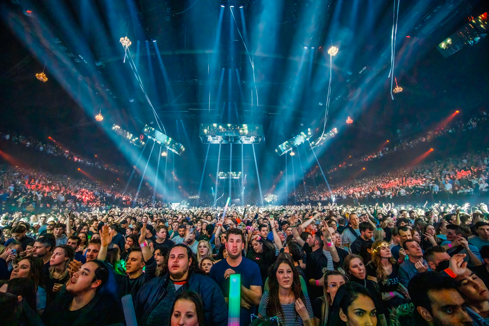 Dimitri Vegas & Like Mike Live in Sportpaleis, foto 31, foto's door Paul Jongeneelen - FrontView Magazine