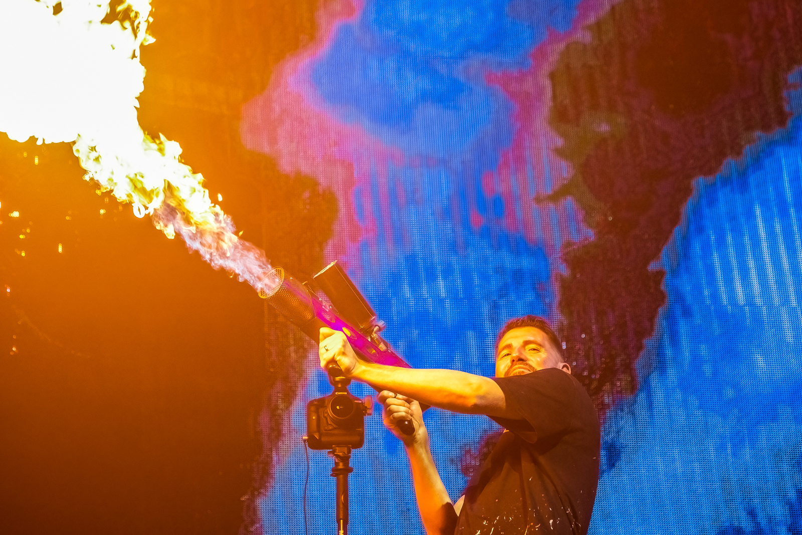 Dimitri Vegas & Like Mike Live in Sportpaleis, foto 34, foto's door Paul Jongeneelen - FrontView Magazine