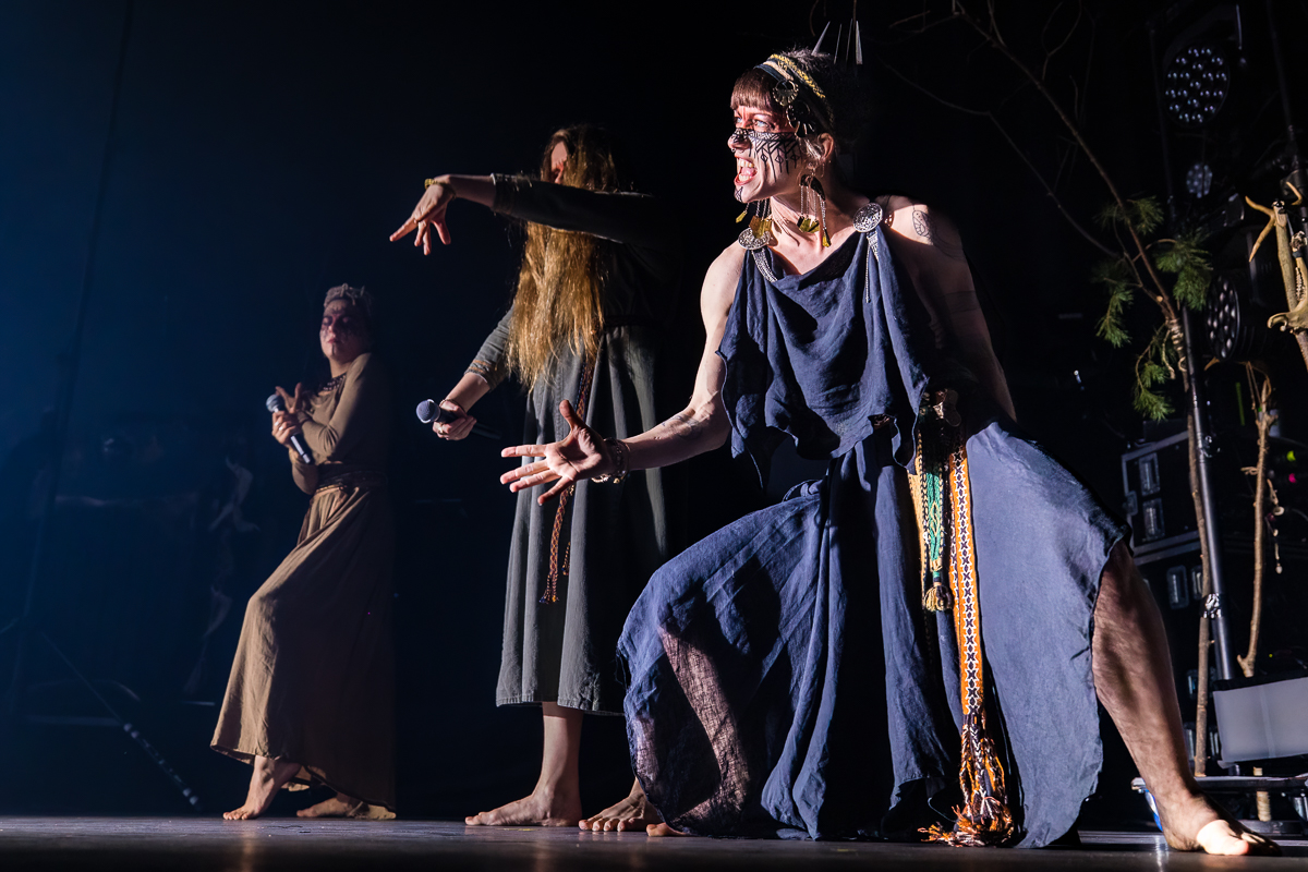 Heilung @ 013, picture 8, photographed by Dorien Goetschalckx - FrontView Magazine