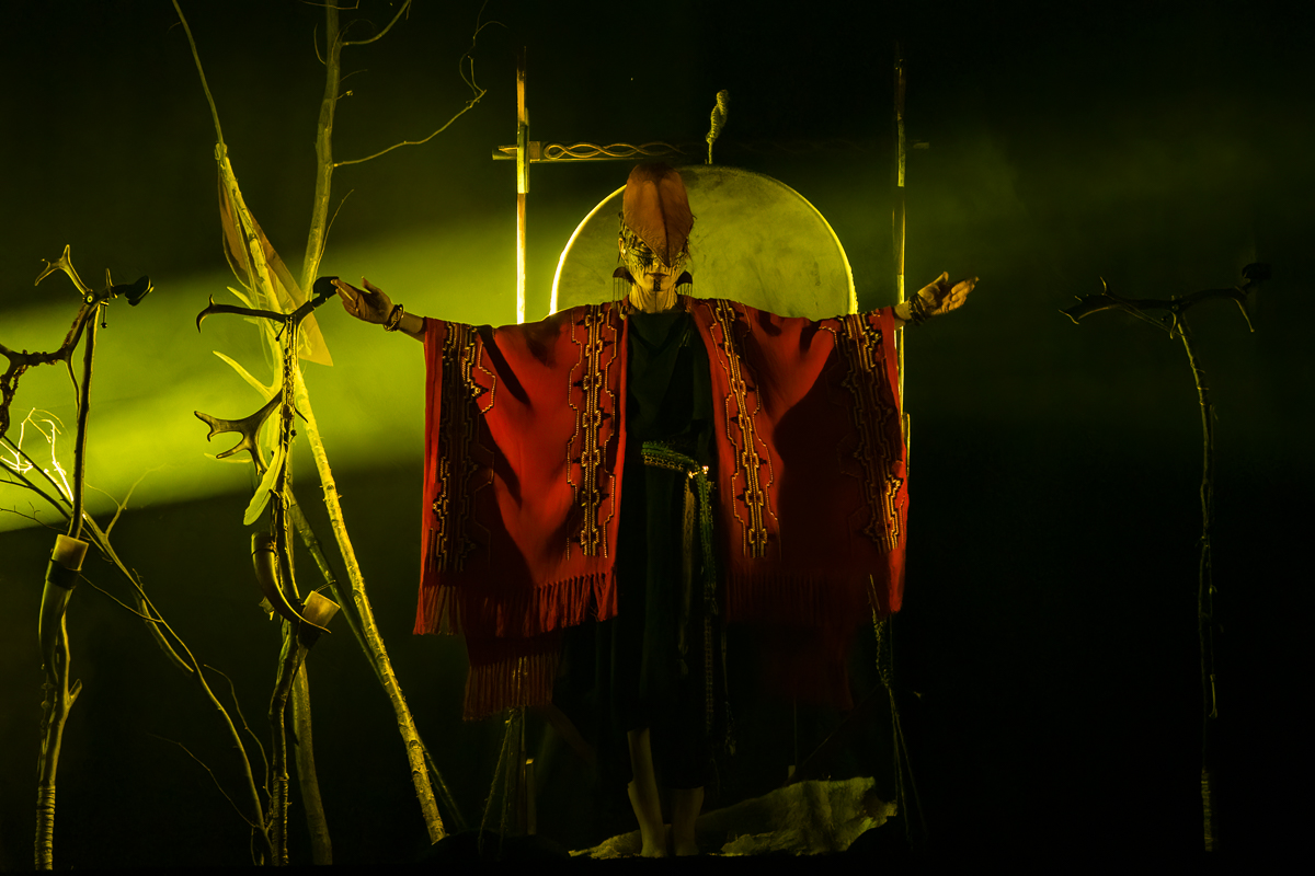 Heilung @ 013, picture 11, photographed by Dorien Goetschalckx - FrontView Magazine
