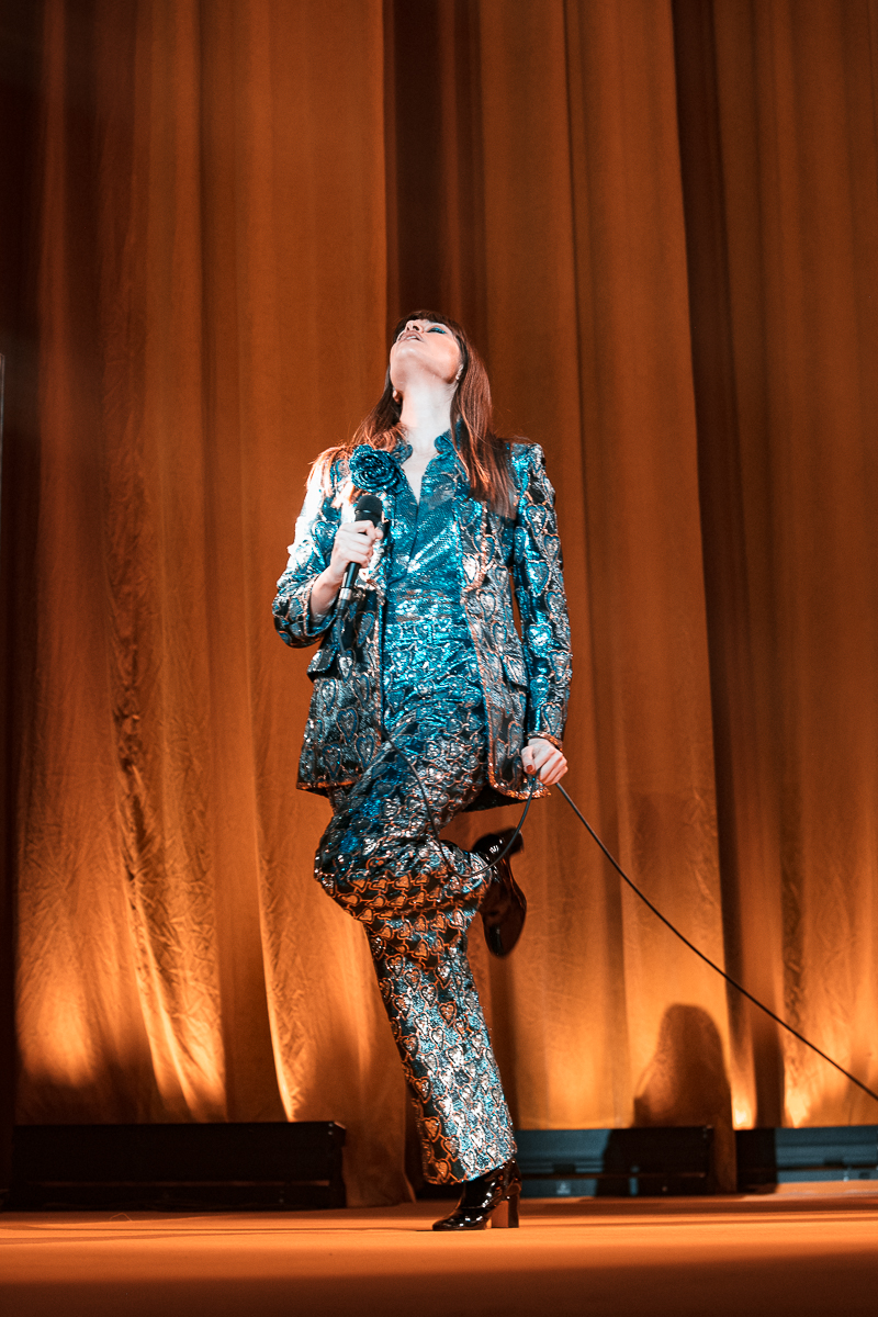 Clara Luciani - Respire Encore Tour @ Zénith de Lille, picture 6, photographed by Anais Callens - FrontView Magazine