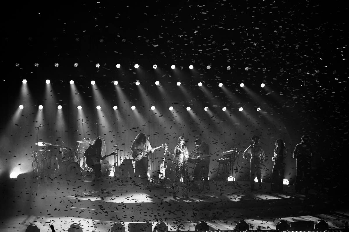 Clara Luciani - Respire Encore Tour @ Zénith de Lille, picture 21, photographed by Anais Callens - FrontView Magazine