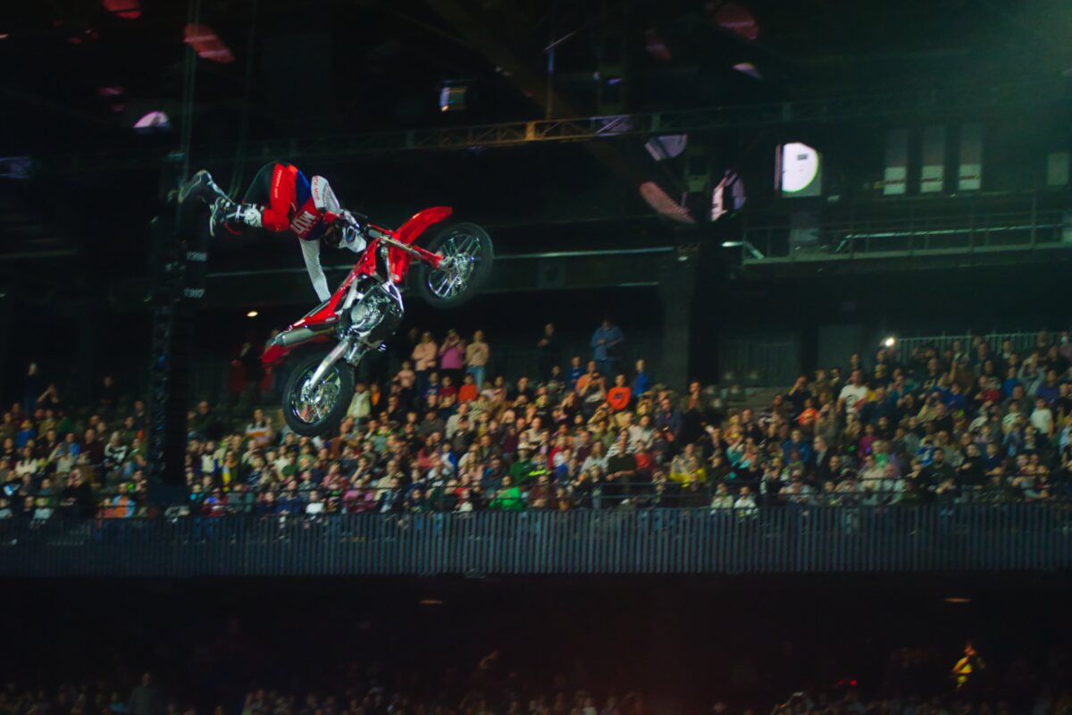 Hot Wheels Glow Party @ Sportpaleis, picture 5, photographed by Luc Klinckaert - FrontView Magazine