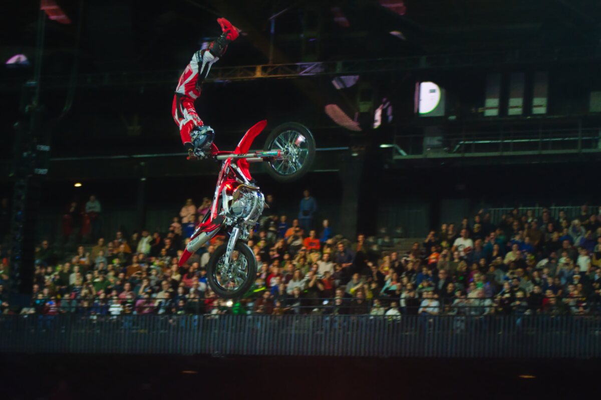 Hot Wheels Glow Party @ Sportpaleis, picture 12, photographed by Luc Klinckaert - FrontView Magazine