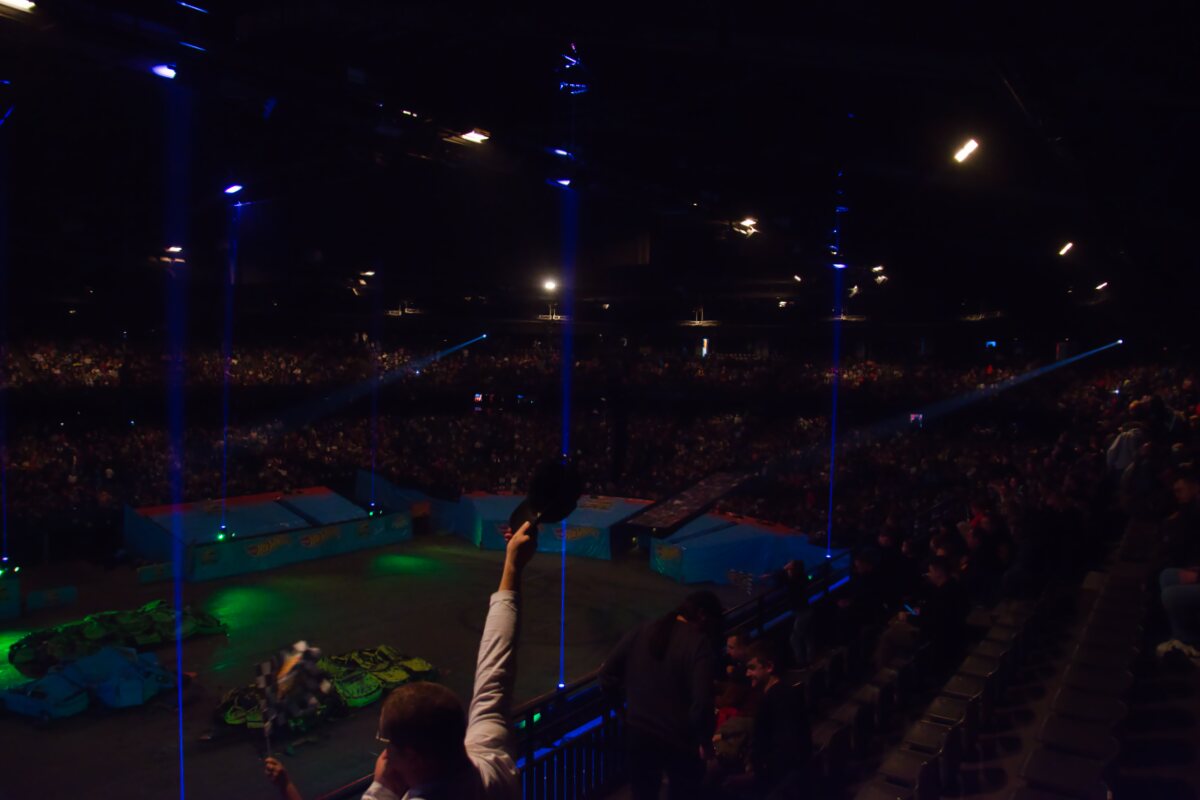 Hot Wheels Glow Party @ Sportpaleis, picture 20, photographed by Luc Klinckaert - FrontView Magazine