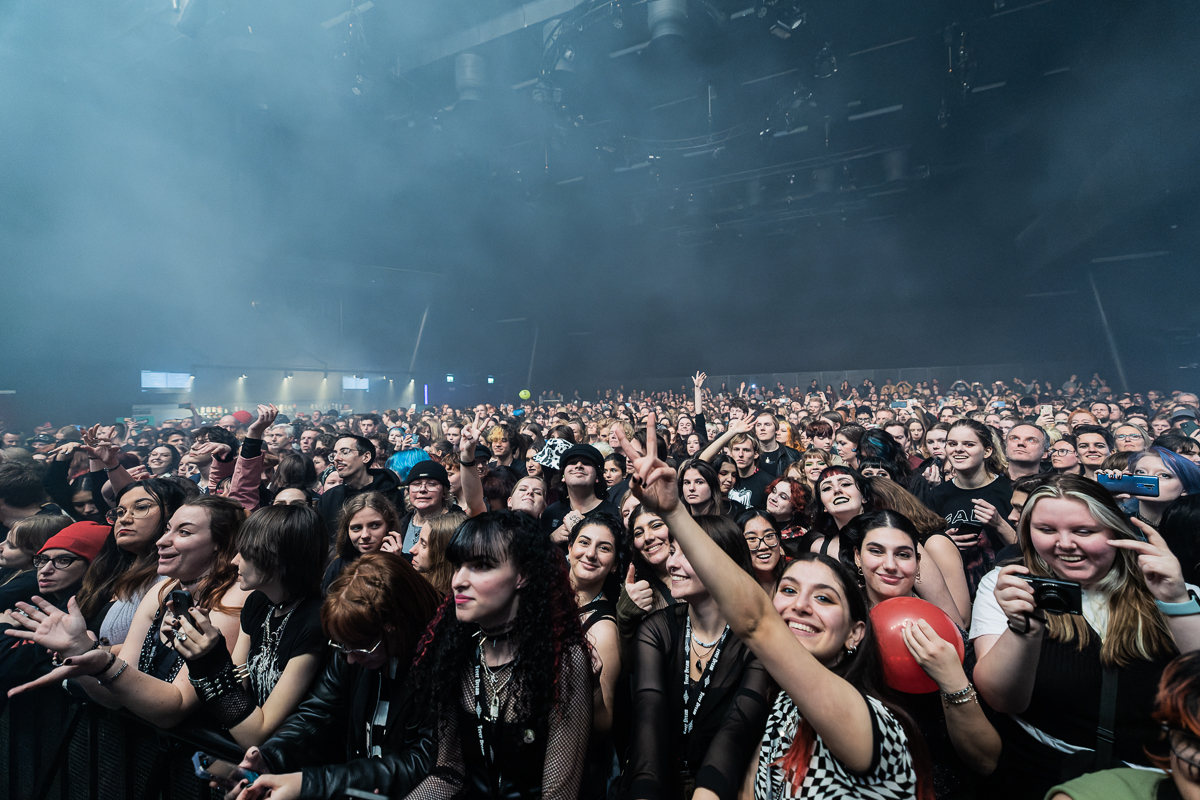 Palaye Royal @ 013, foto 1, foto's door David Johnson - FrontView Magazine