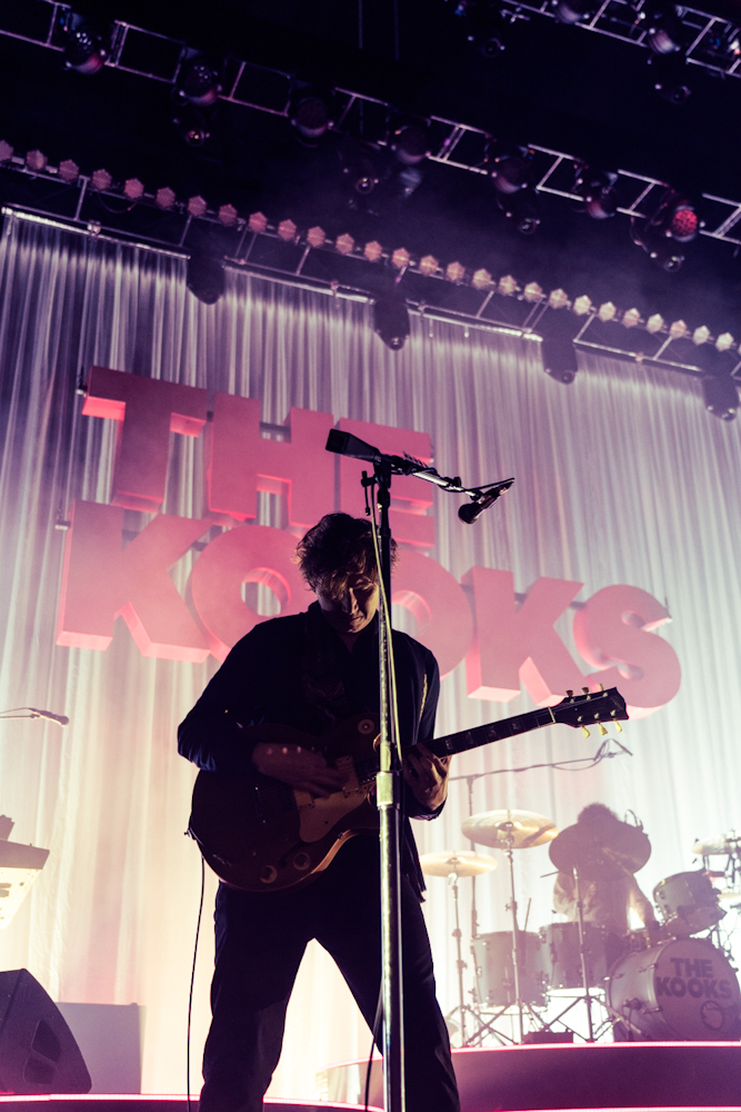 The Kooks @ Vorst Nationaal, foto 14, foto's door Claudia Guldentops - FrontView Magazine