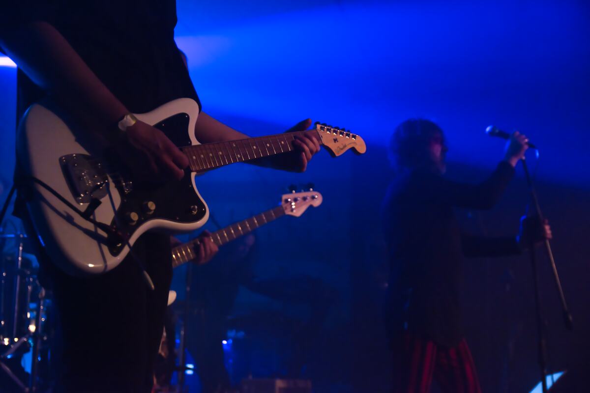 A Slice Of Life @ Jeugdhuis Zenith, picture 1, photographed by Luc Klinckaert - FrontView Magazine