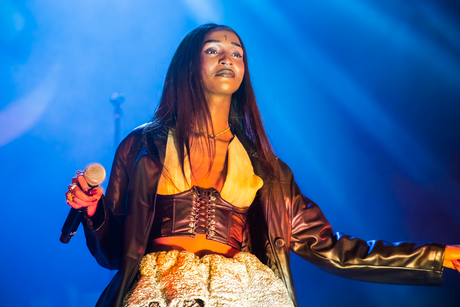 Lous and the Yakuza Live @ De Roma, picture 2, photographed by Paul Jongeneelen - FrontView Magazine