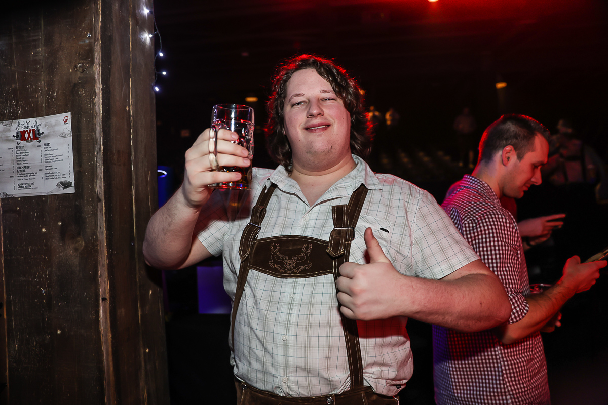 Moose Bar XXL 2023 @ Sportpaleis, picture 16, photographed by Marc Verdonck - FrontView Magazine