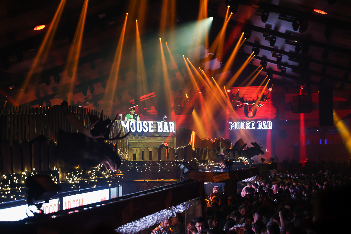 Moose Bar XXL 2023 @ Sportpaleis, picture 30, photographed by Marc Verdonck - FrontView Magazine