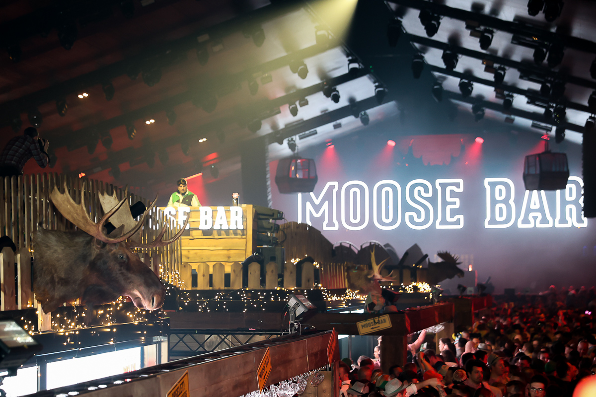 Moose Bar XXL 2023 @ Sportpaleis, picture 31, photographed by Marc Verdonck - FrontView Magazine