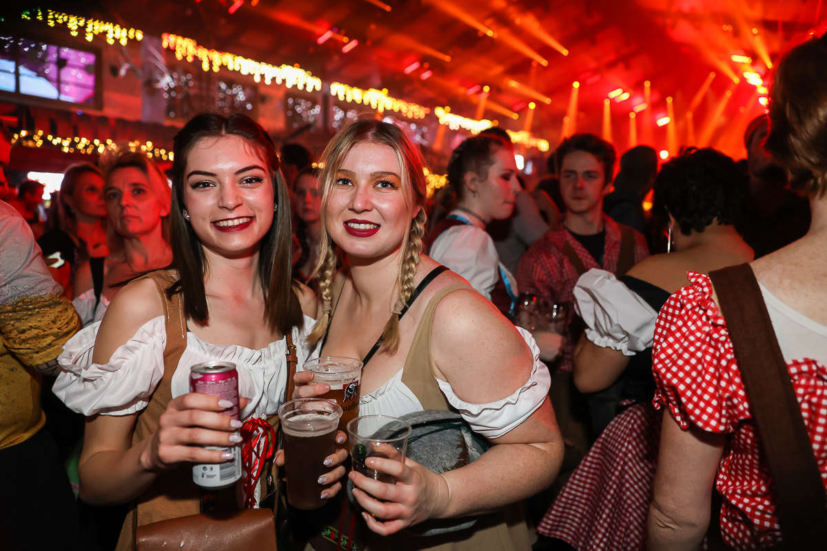 Moose Bar XXL 2023 @ Sportpaleis, picture 46, photographed by Marc Verdonck - FrontView Magazine