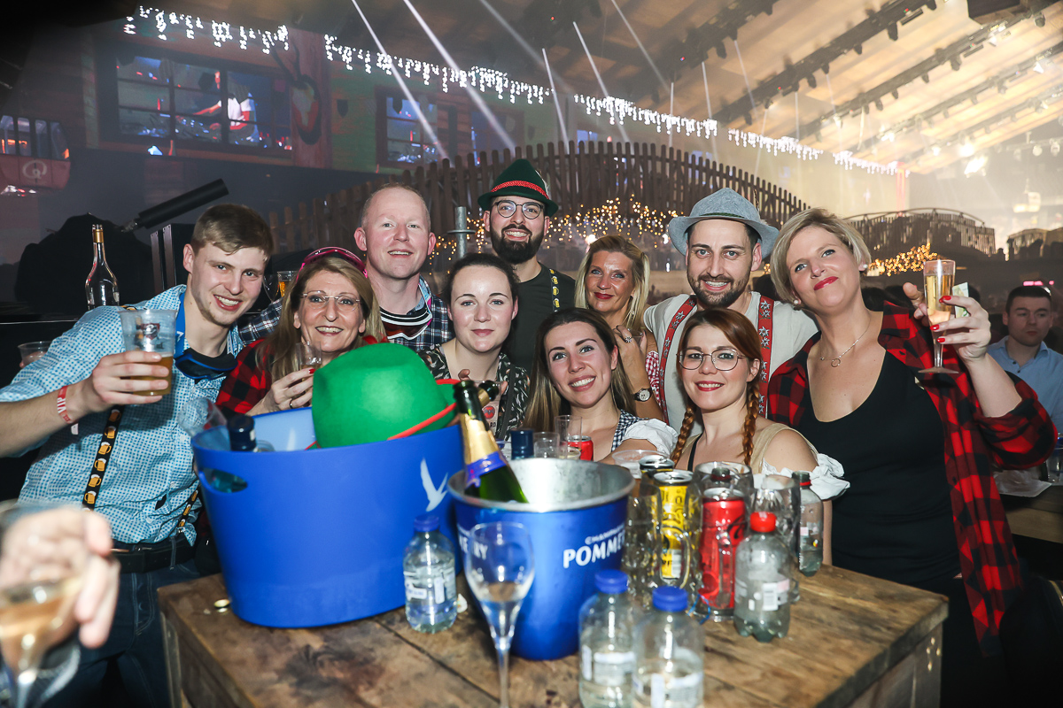 Moose Bar XXL 2023 @ Sportpaleis, picture 65, photographed by Marc Verdonck - FrontView Magazine