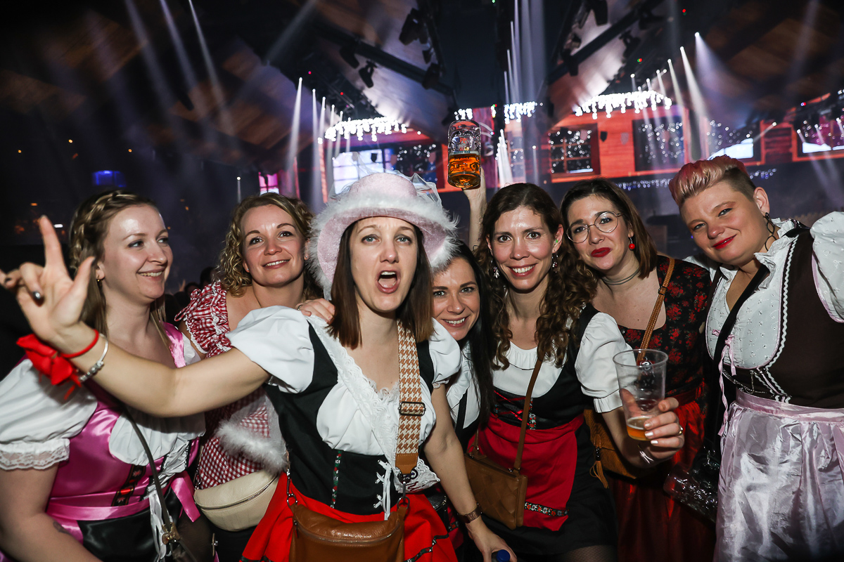 Moose Bar XXL 2023 @ Sportpaleis, picture 81, photographed by Marc Verdonck - FrontView Magazine