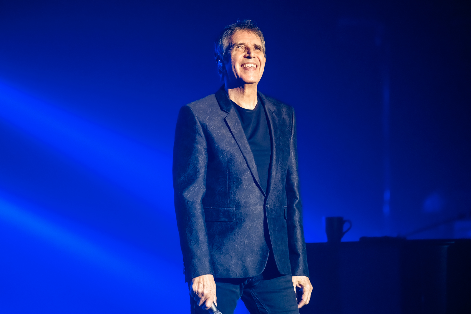 Julien Clerc En concert @ De Roma, picture 1, photographed by Paul Jongeneelen - FrontView Magazine