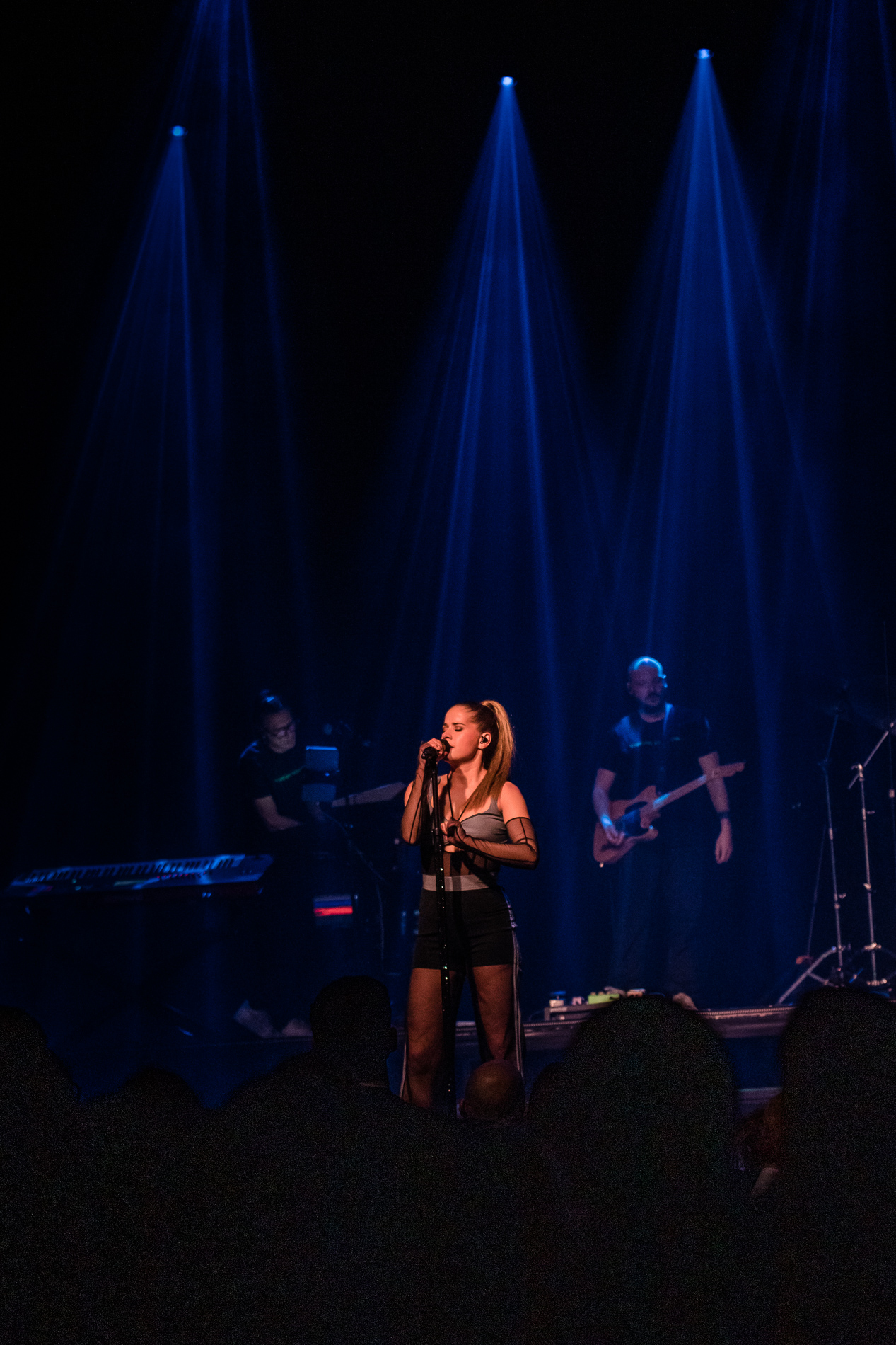 Laura Tesoro @ Het Depot, picture 7, photographed by Jürgen Bruynooghe - FrontView Magazine