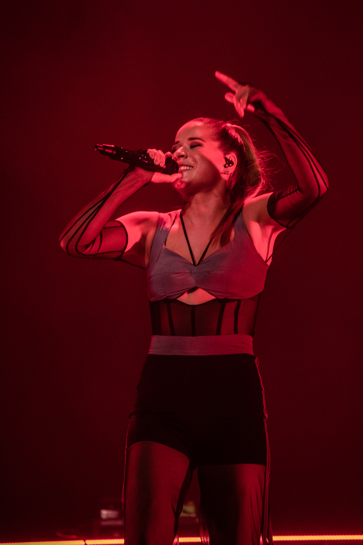 Laura Tesoro @ Het Depot, picture 17, photographed by Jürgen Bruynooghe - FrontView Magazine