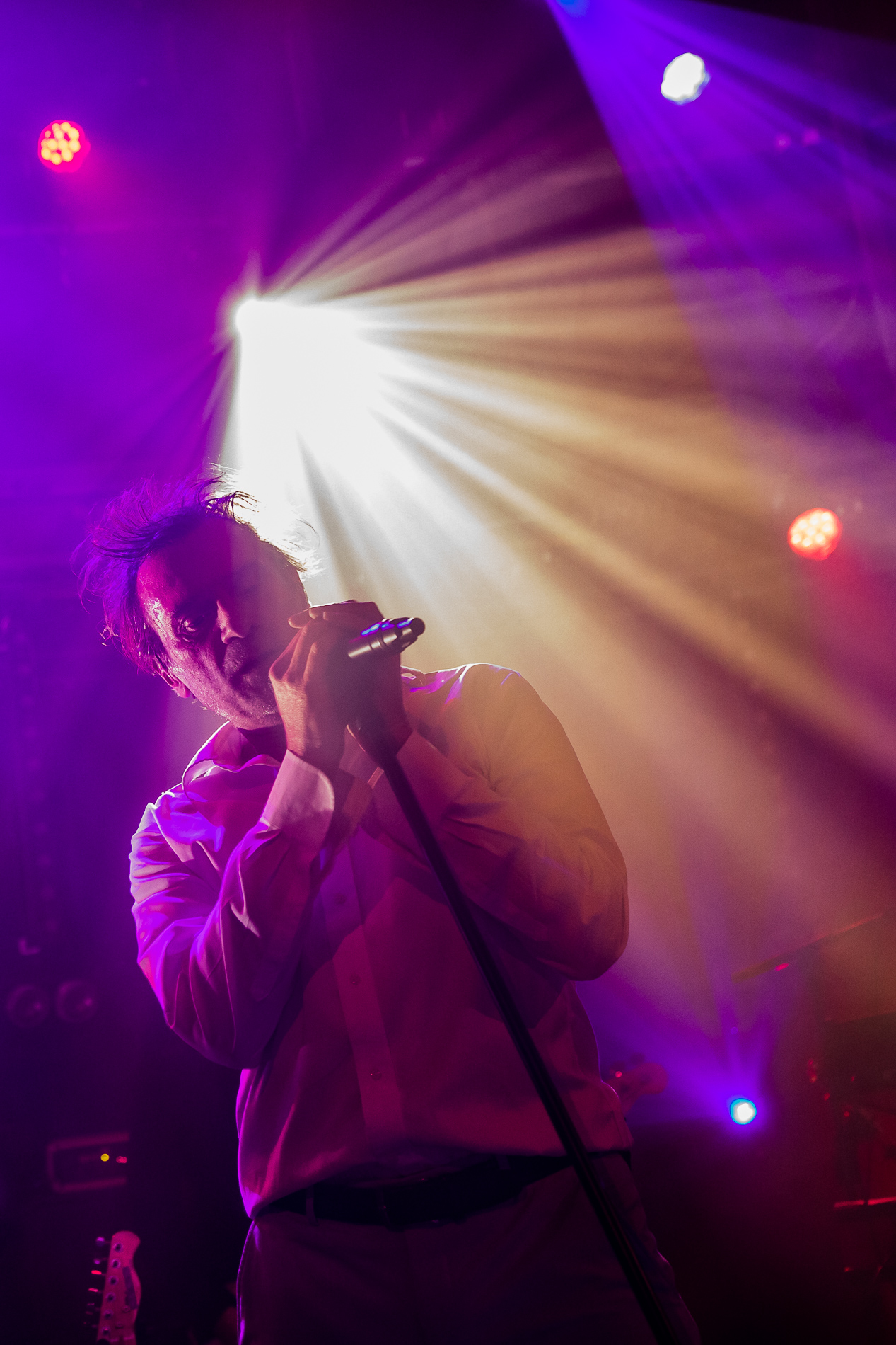 Daan @ Botanique, picture 16, photographed by Jürgen Bruynooghe - FrontView Magazine