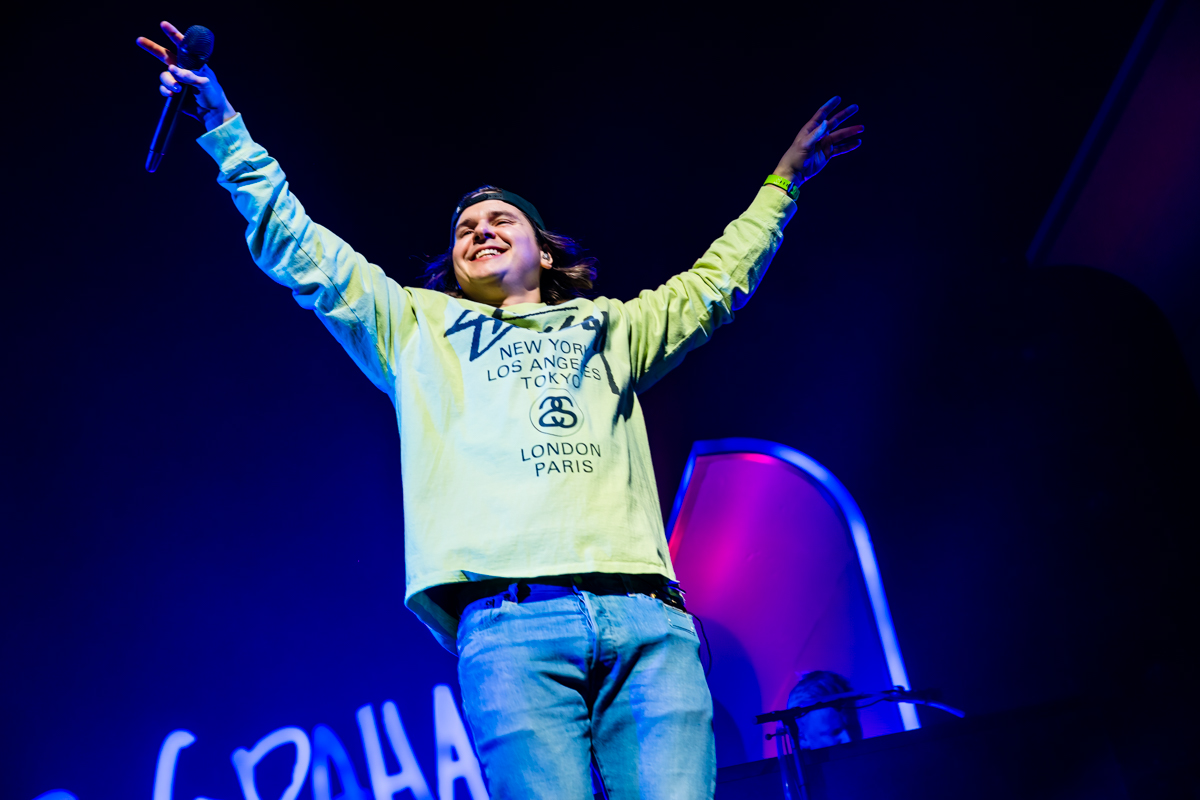 Lukas Graham @ 013, picture 12, photographed by Dorien Goetschalckx - FrontView Magazine