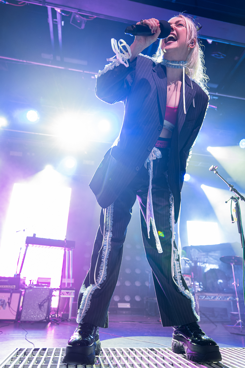 Lauran Hibberd @ Trix, picture 7, photographed by David Johnson - FrontView Magazine