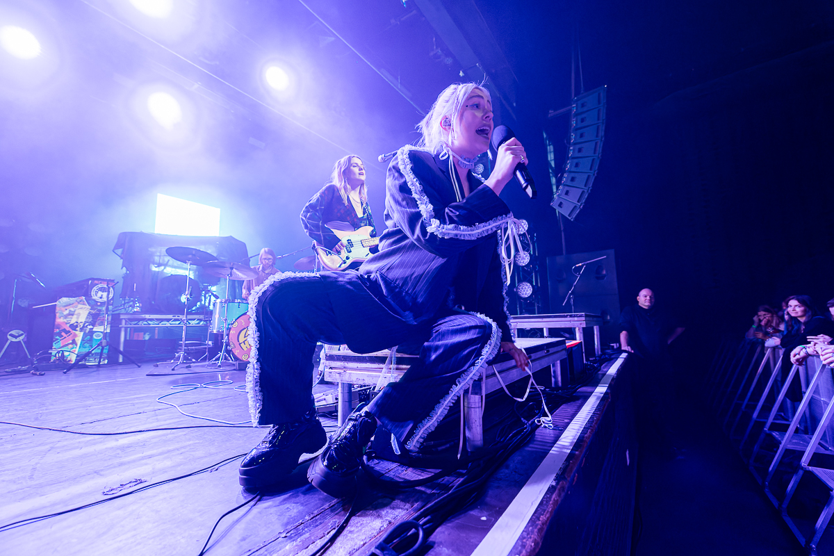 Lauran Hibberd @ Trix, picture 14, photographed by David Johnson - FrontView Magazine