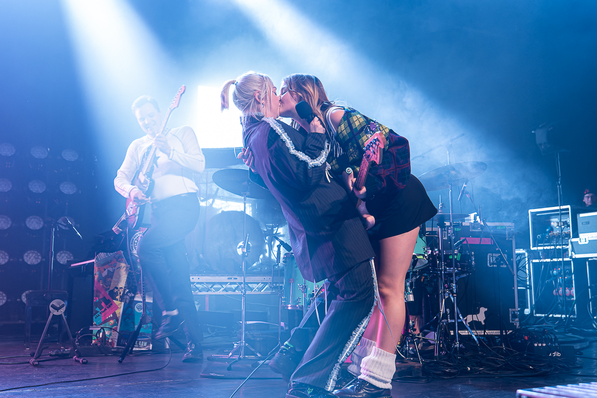 Lauran Hibberd @ Trix, picture 18, photographed by David Johnson - FrontView Magazine