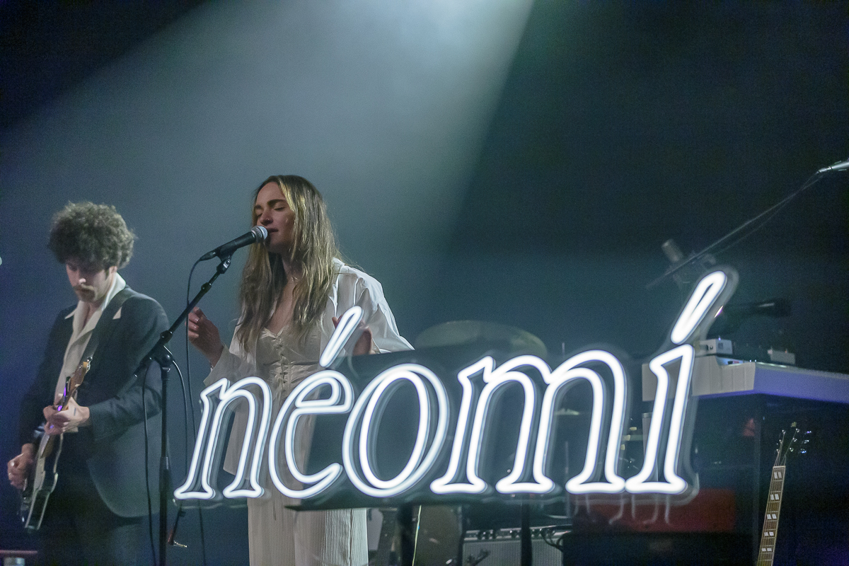 Néomi @ De Roma, picture 3, photographed by Peter Smet - FrontView Magazine
