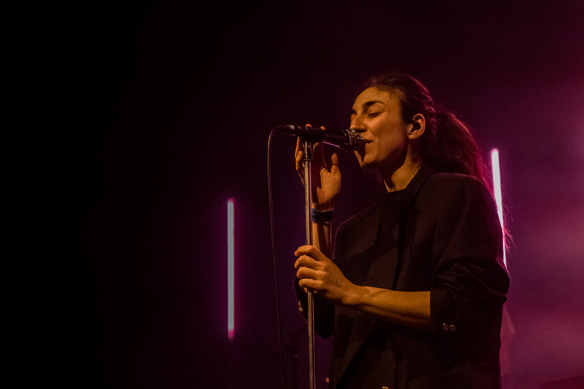 Intergalactic Lovers @ Het Depot, picture 7, photographed by Jürgen Bruynooghe - FrontView Magazine