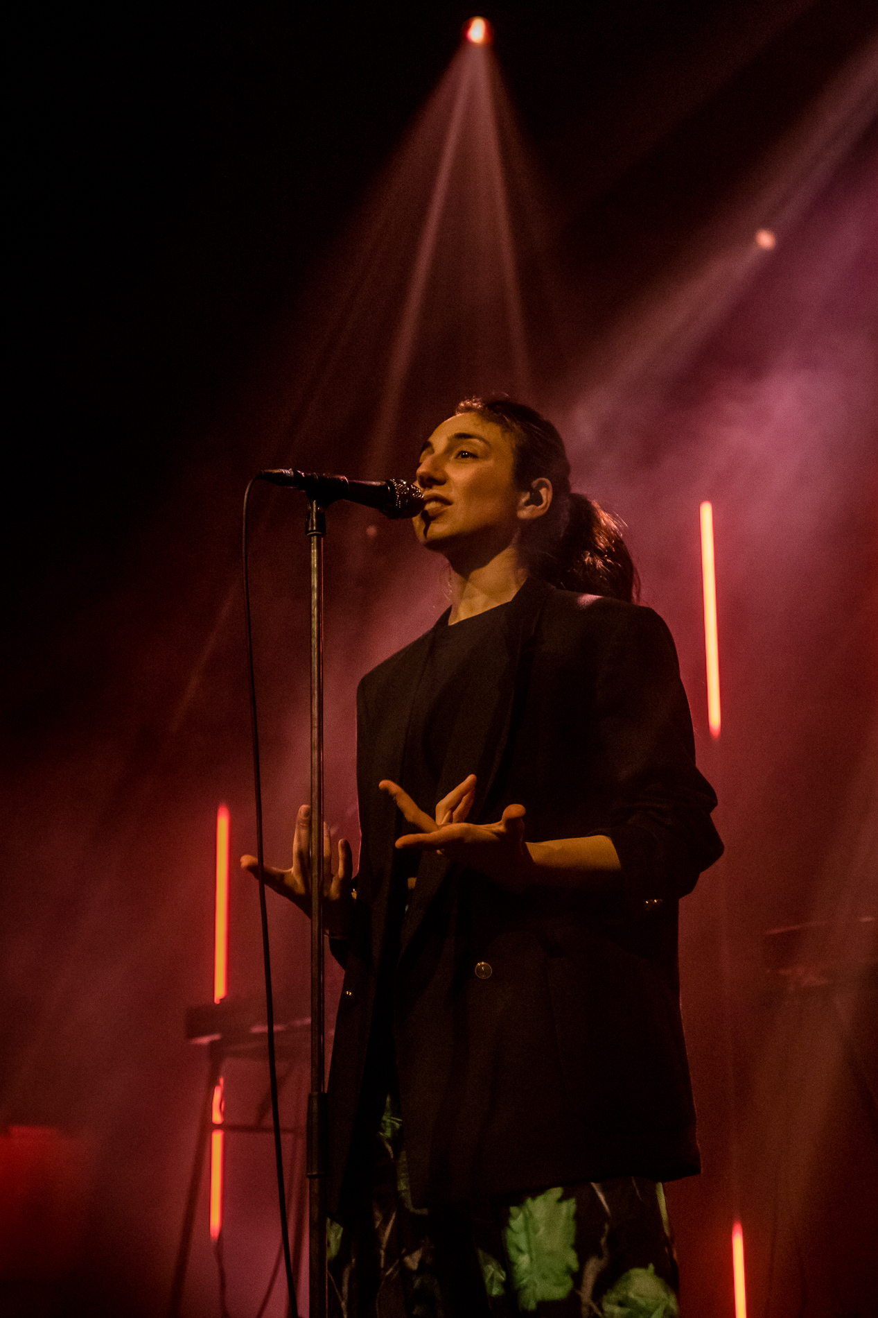 Intergalactic Lovers @ Het Depot, picture 8, photographed by Jürgen Bruynooghe - FrontView Magazine
