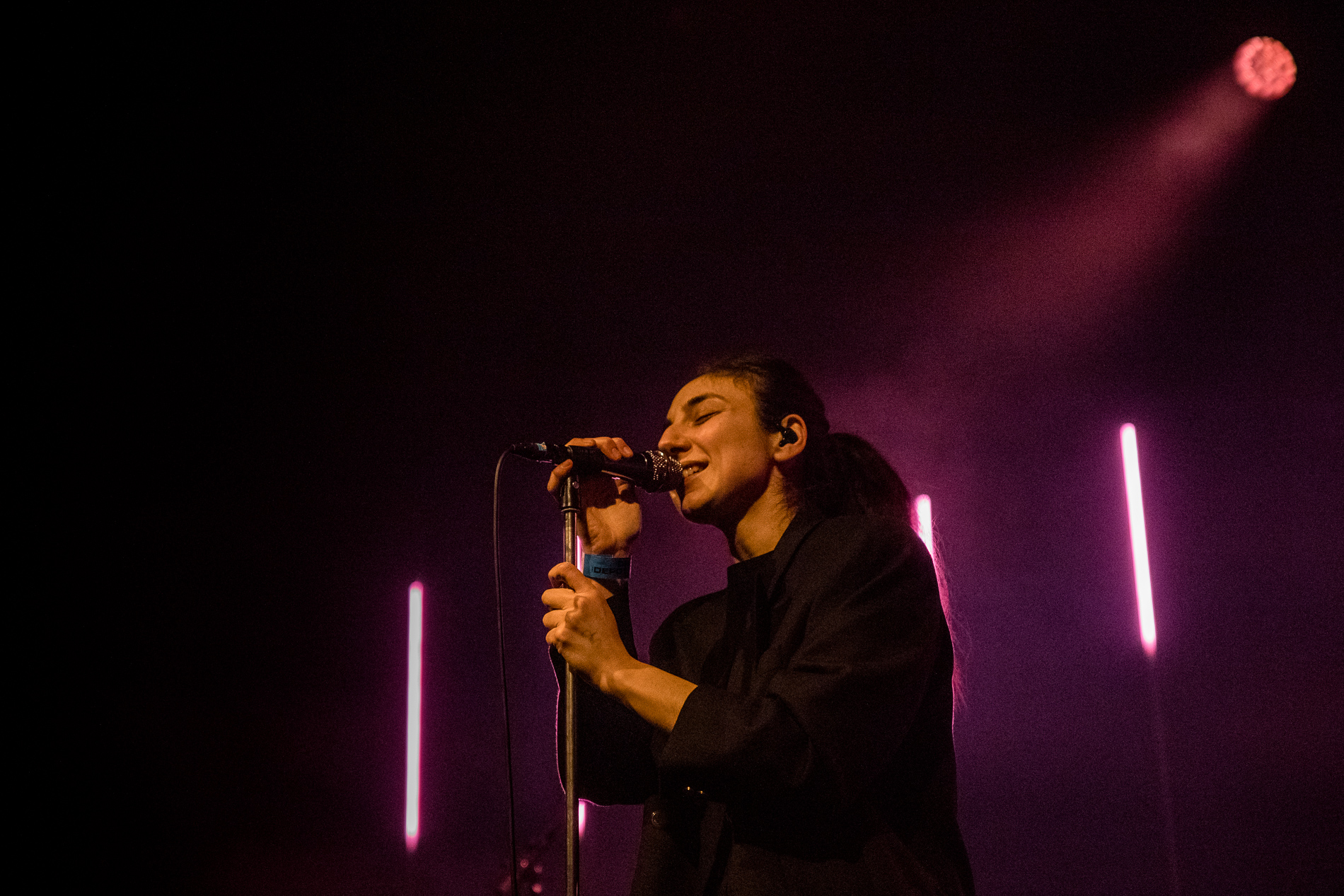 Intergalactic Lovers @ Het Depot, picture 12, photographed by Jürgen Bruynooghe - FrontView Magazine