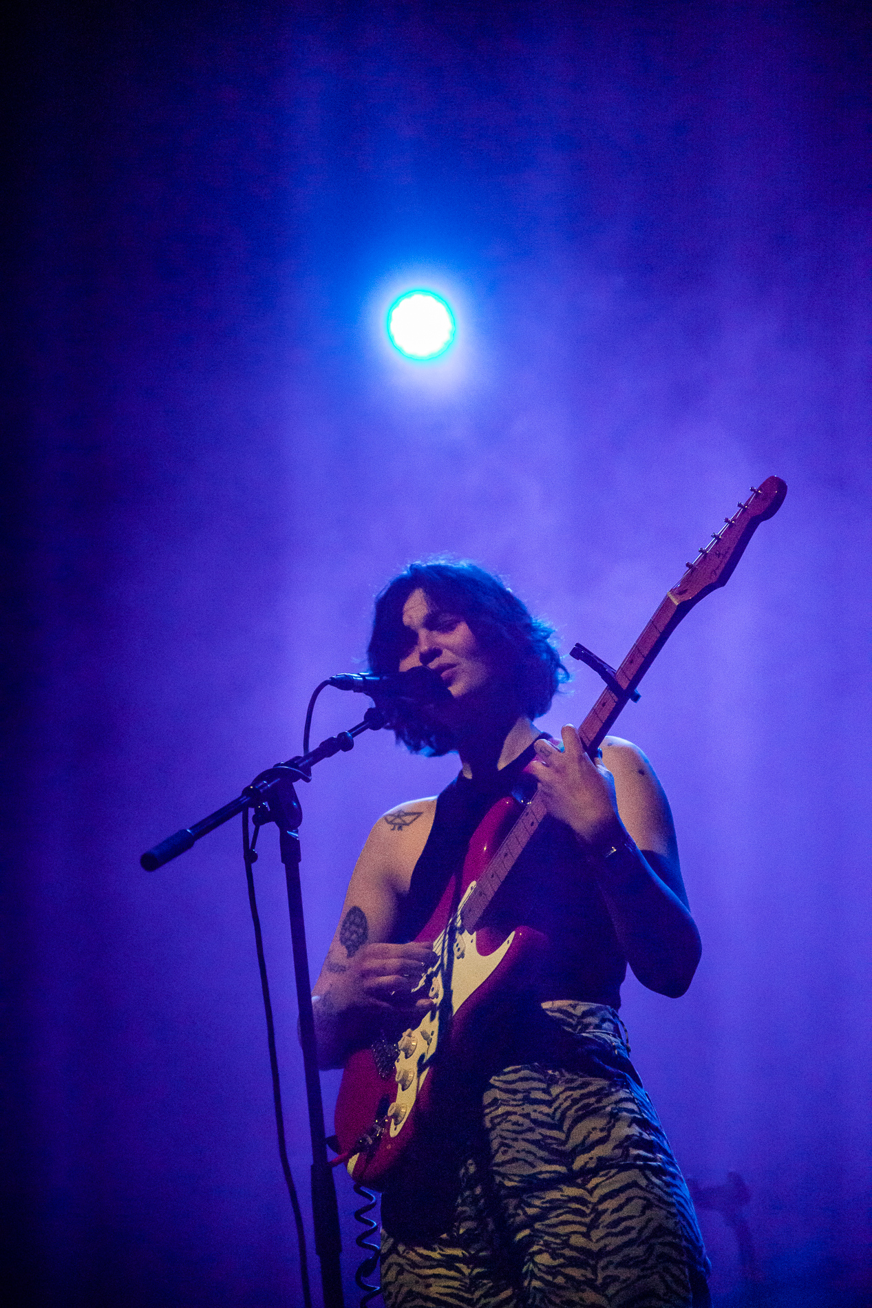 Shitney Beers @ Het Depot, picture 8, photographed by Jürgen Bruynooghe - FrontView Magazine