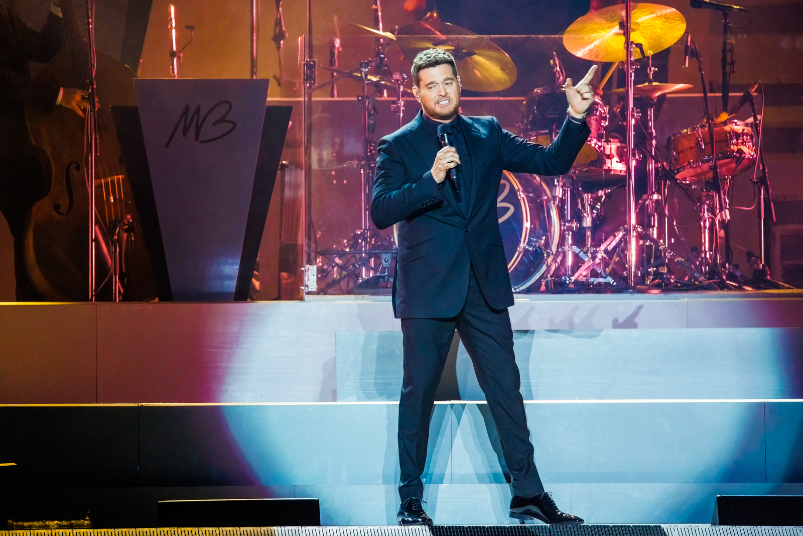Michael Bublé in concert "Higher Tour" live at Sportpaleis, foto 5, foto's door Paul Jongeneelen - FrontView Magazine